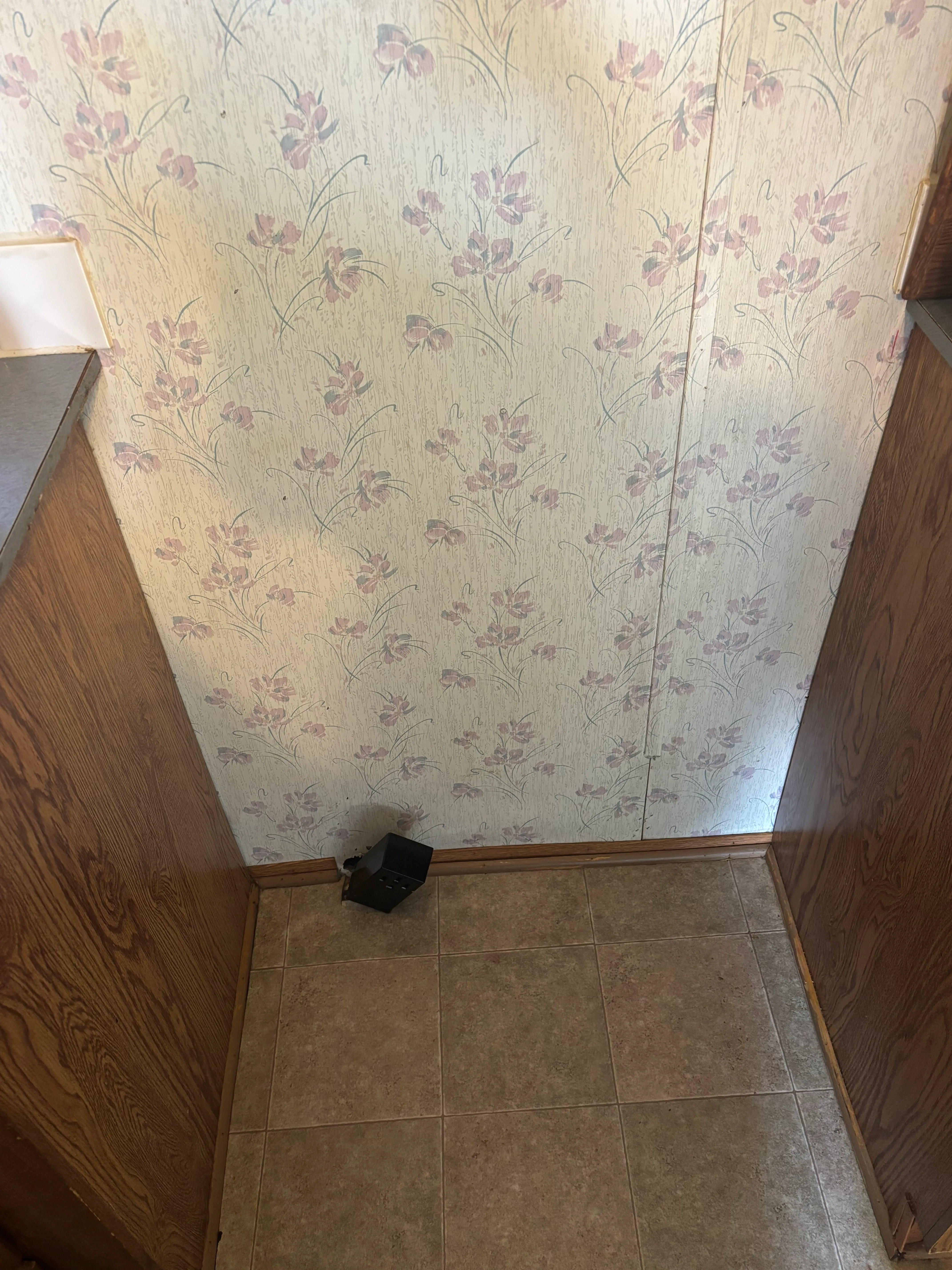 After: Behind oven cleanup